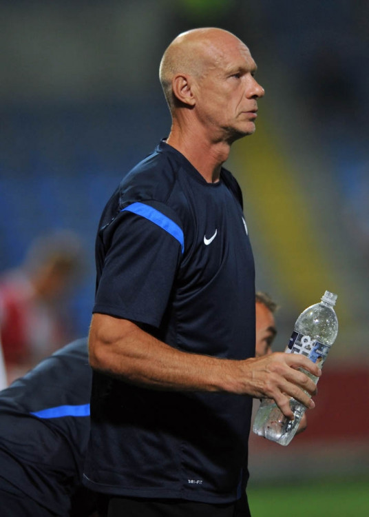 Trenér golmanů Veselý. Jeho svěřenec KOvář zachytal výborně