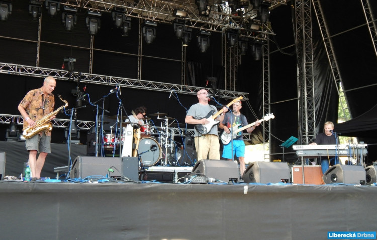 Neděle na Benátské noci