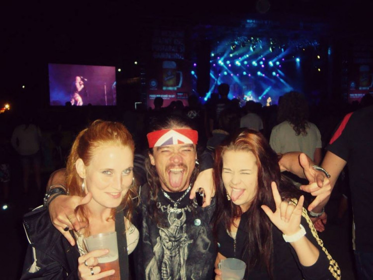 Autor: Karolína Láníková (bruneta), Antonín Láník, Jana Láníková (zrzka)