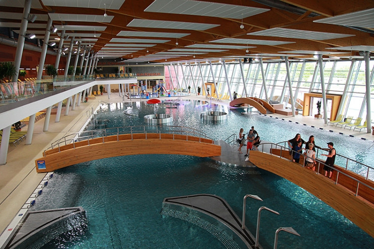 Vnitřní bazény Neptunária