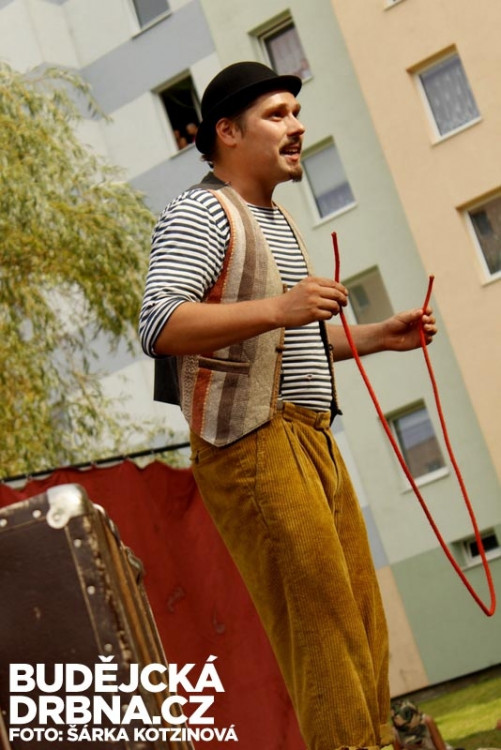 Na akci Máj spolu dorazily desítky dětí i dospělých