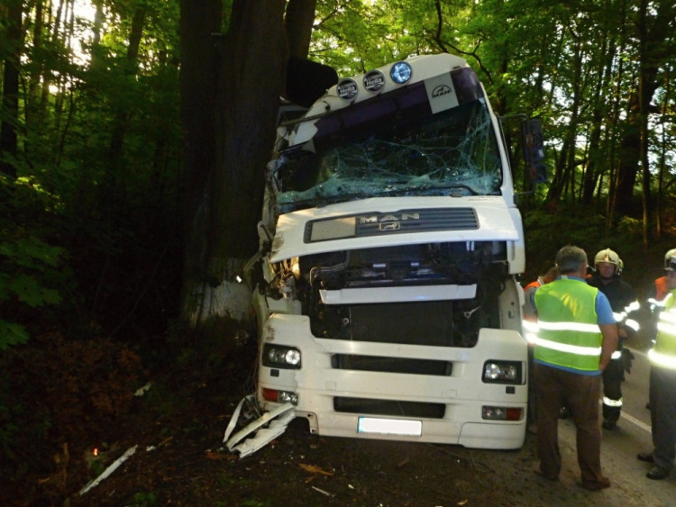Nehoda polského kamionu u Grabštejnu