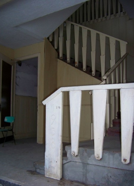 Schodiště do patra z roku 1938, vybudované v rámci přestavby pro spolek Schulungshof.