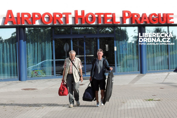 Jaroslav Šilhavý si na zápas veze oblek