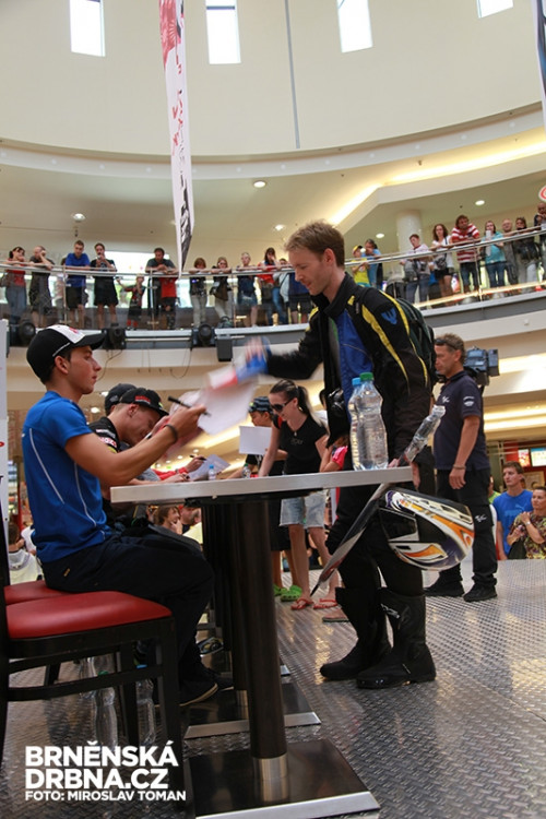 Jakub Kornfeil neodmítl jediný podpis či fotku