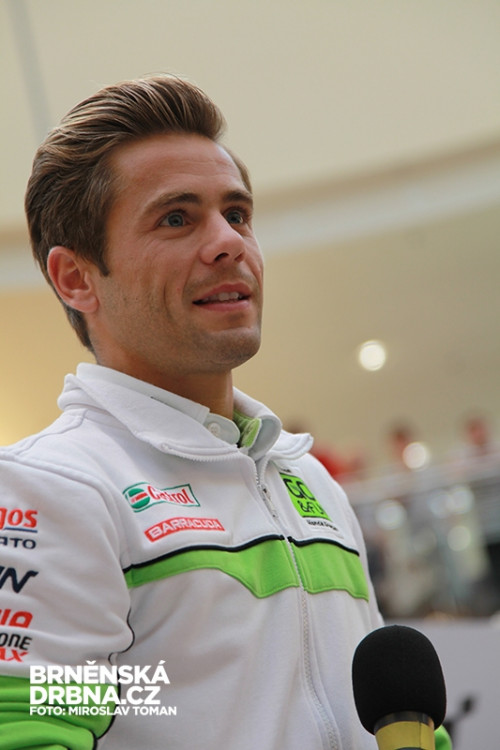 Alvaro Bautista v posledních sezonách jezdí parádní závody