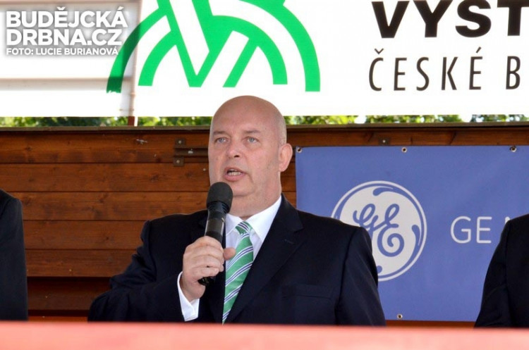 40. Země živitelka 2013