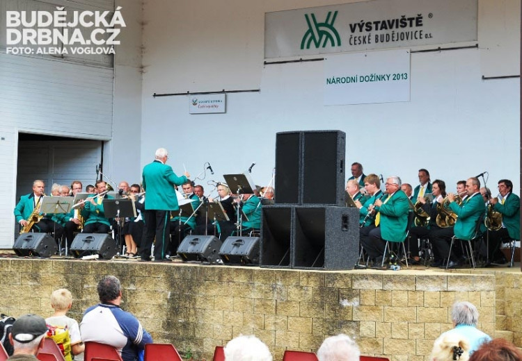 Podnikový orchestr Škody z Mladé Boleslavi