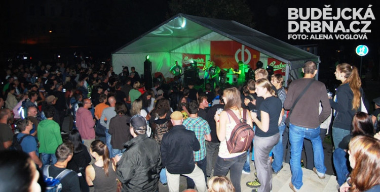 U K2 hrála kapela Better Way. Tato akce však nebyla součástí Faktor Festu