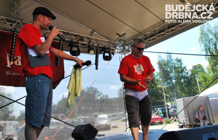 Pořadatelé dostali od posádky Vánočního plavidla opravdu kuriózní dárky