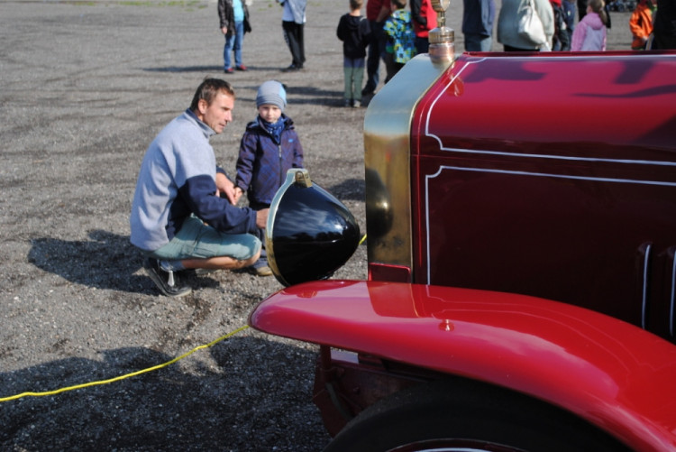 Historická hasičská stříkačka Praga