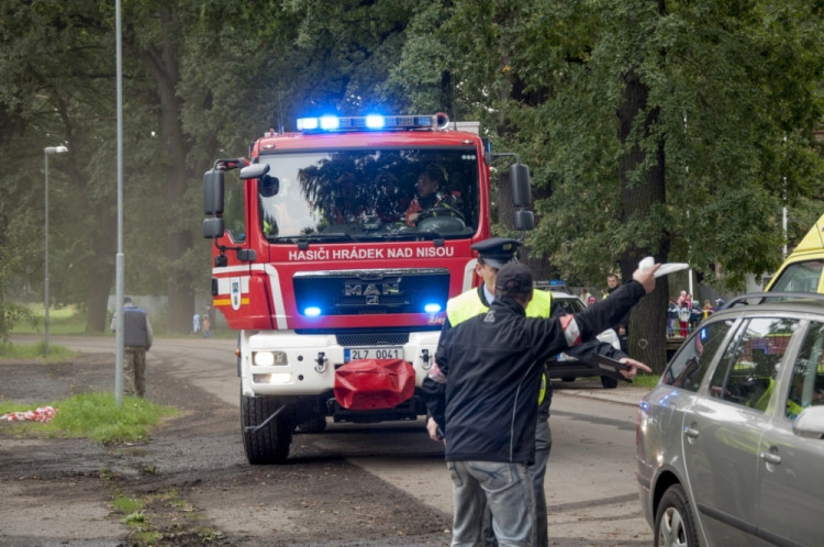 Cvičná nehoda autobusu v Hrádku nad Nisou