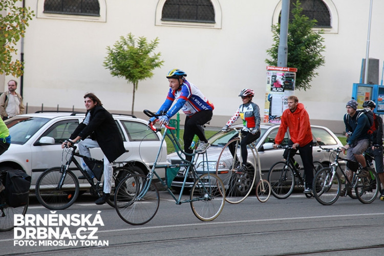 Nakoleon a tisícovka jeho věrných, foto: Brněnská Drbna