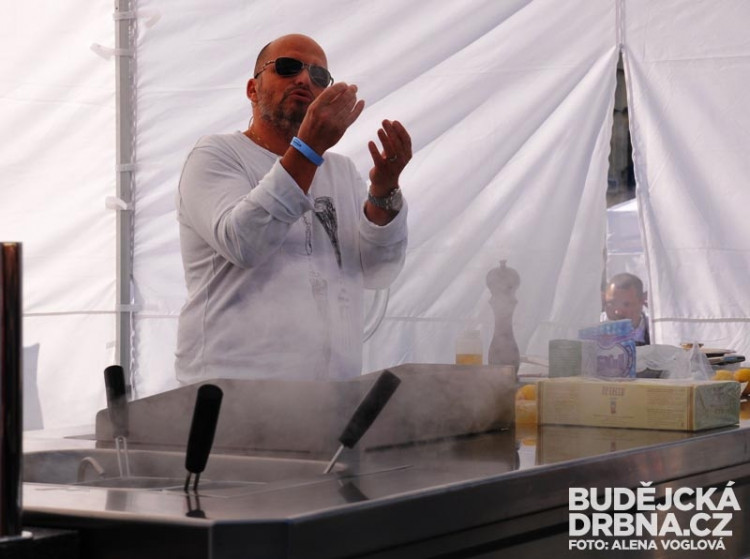 Při cooking show Zdeňka Pohlreicha to neuvěřitelně vonělo