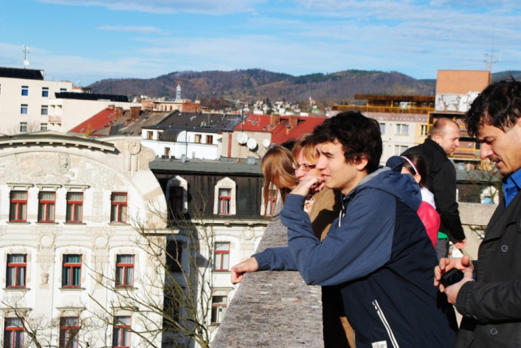 Na věž zámku se vydaly stovky lidí