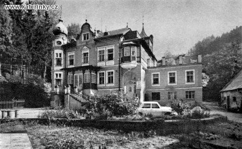 A takhle, když v ní sídlil Jedličkův ústav. Foto: katerinky.cz