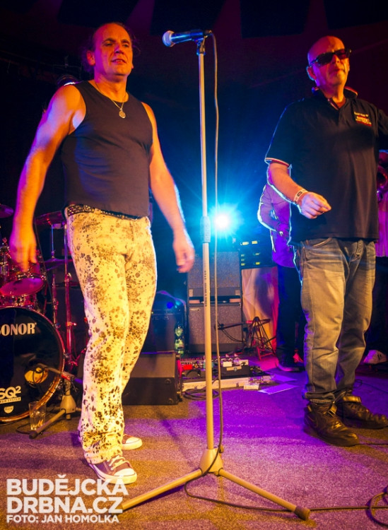 Koncert J.A.R v Café klubu Slavie