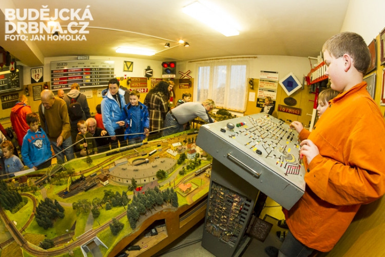 Výstava modelů železnic Podzim s mašinkami