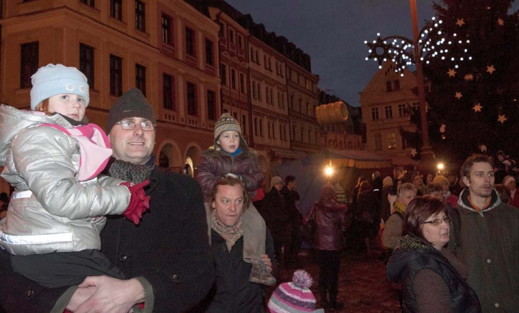 První adventní neděle, rozsvěcení stromu na náměstí