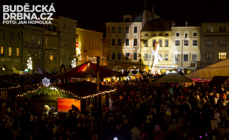 Přílet anděla na českobudějovické náměstí Přemysla Otakara II.