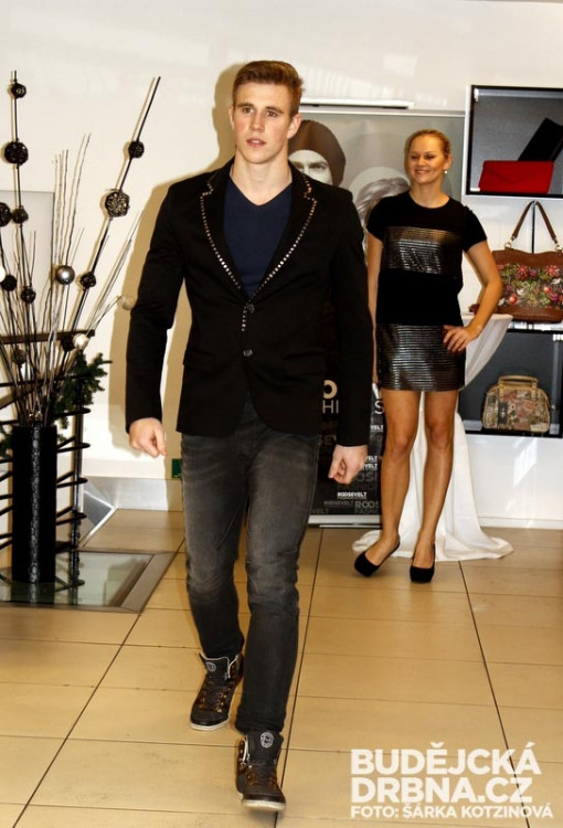 Vánoční posezení pro ženy v Roosevelt Fashion Storu