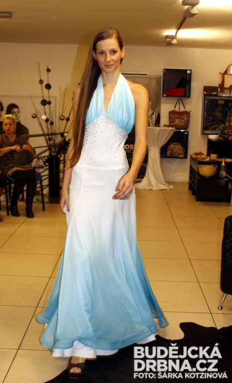 Vánoční posezení pro ženy v Roosevelt Fashion Storu