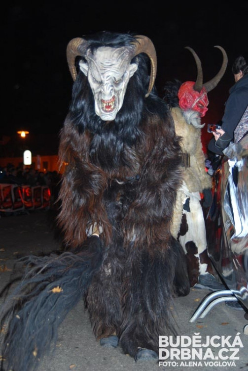 Některé masky byly opravdu děsivé