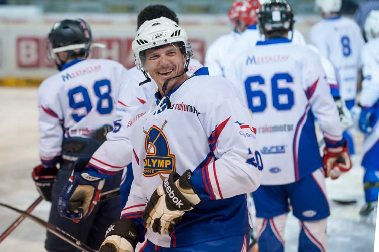 Exhibiční zápas Bílých Tygřic a Olympu Praha