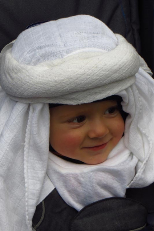 Náš malý Ježíšek ze Živého betléma. Soutěží Jarmila Hašková a Adámek