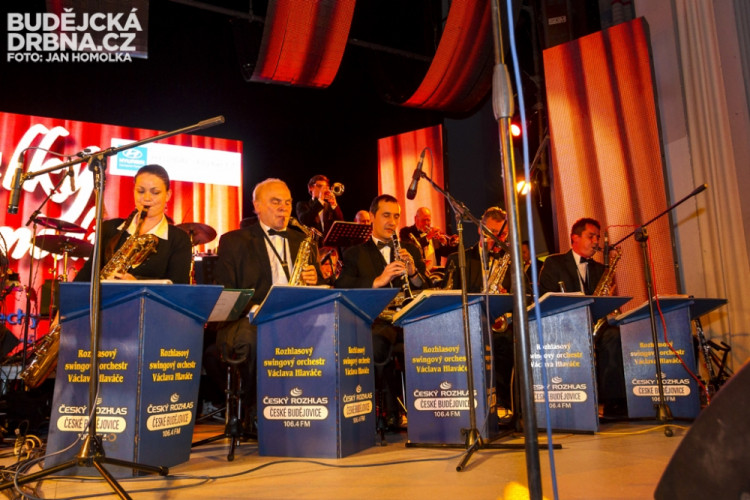 Velký mediální ples v DK Metropol