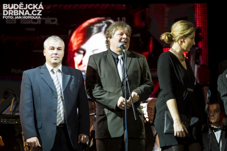 Velký mediální ples v DK Metropol