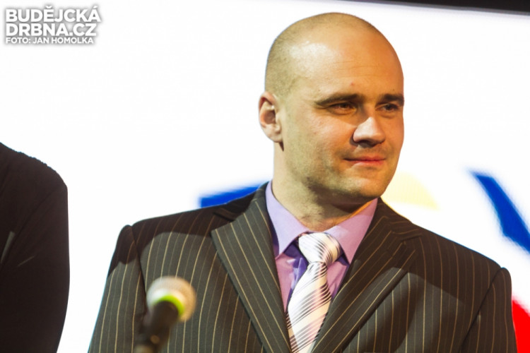 Velký mediální ples v DK Metropol