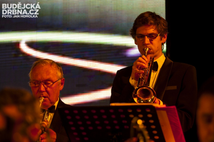 Velký mediální ples v DK Metropol