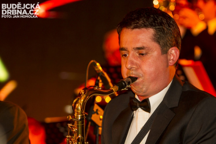 Velký mediální ples v DK Metropol