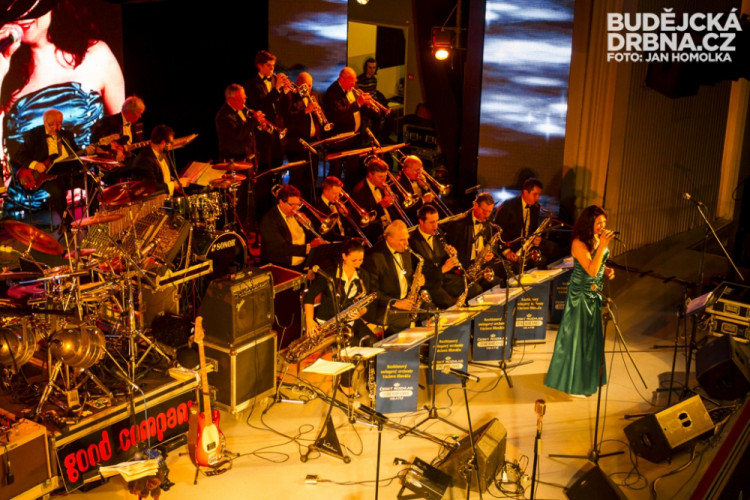 Velký mediální ples v DK Metropol