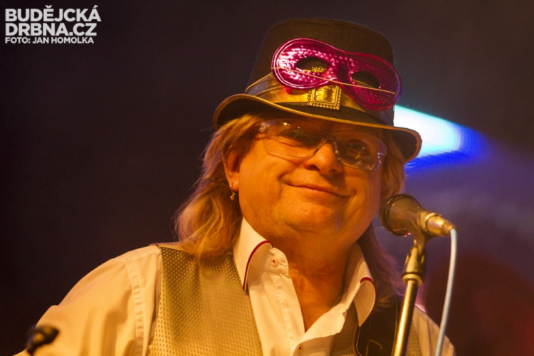 Velký mediální ples v DK Metropol