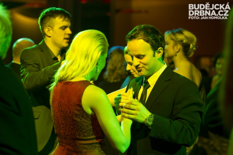 Velký mediální ples v DK Metropol