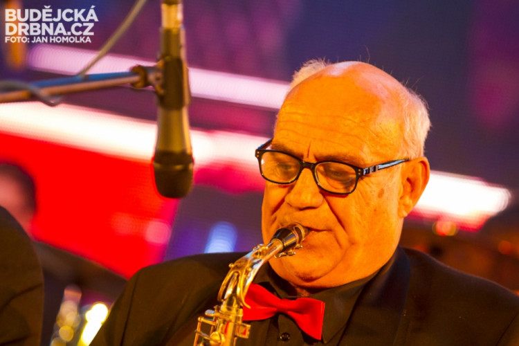 Velký mediální ples v DK Metropol