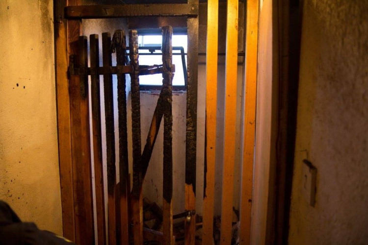 Nedělní požáry v bytovém domě v Lipí