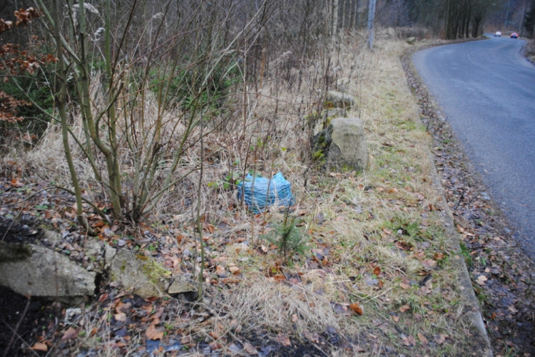 Takových pytl ů jsou po Kateřinské desítky