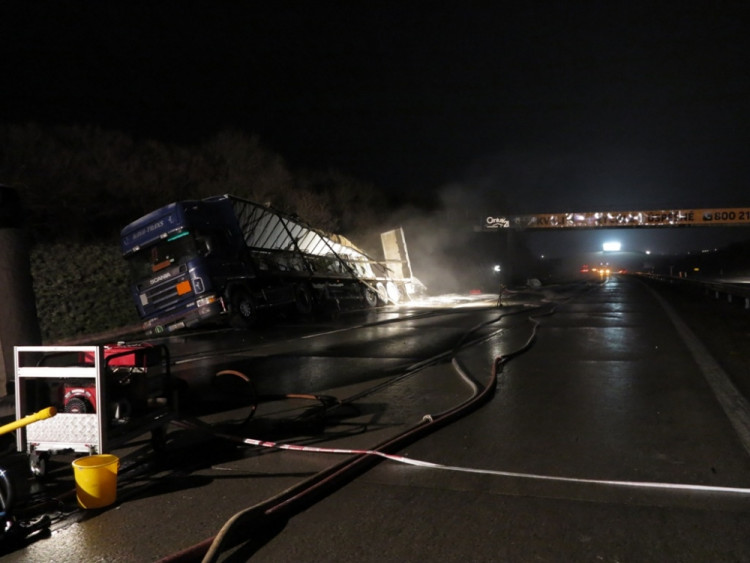 Zásah hasičů na D1, foto: HZS JMK