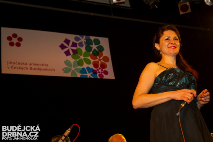 Reprezentační ples Jihočeské univerzity 2014