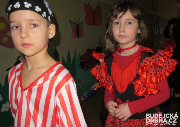 Maškarní karneval na Základní škole Máj I