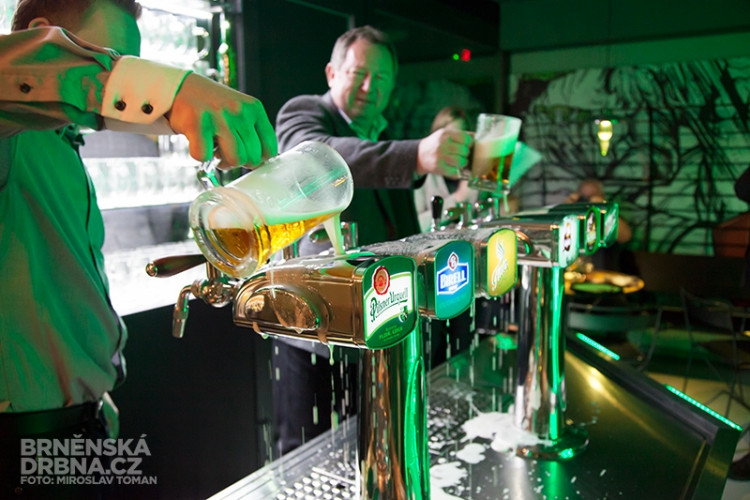 Křtem pípy začala nová éra Elektry, foto: Brněnská Drbna