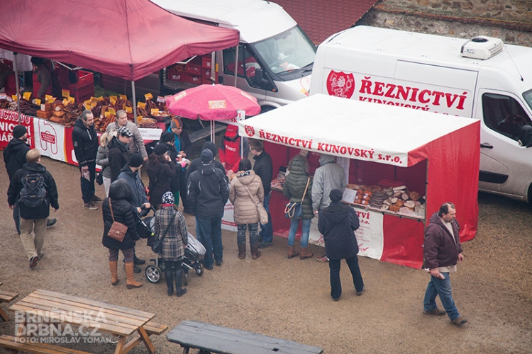 Slavnosti moravského uzeného na hradě Veveří, foto: Brněnská Drbna