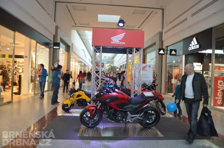 Svět motocyklů 2014, foto: Brněnská Drbna, Hana Mikešová