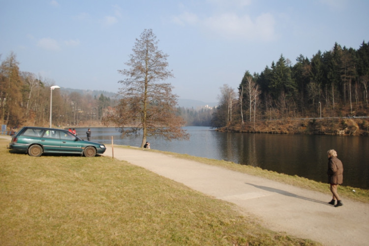 A přehrada o třicet let později