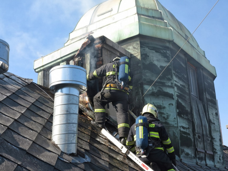 Požár hotelu Grandezza na Zelném trhu v Brně, foto: HZS JMK