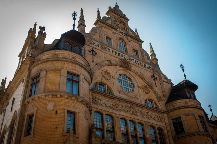 Prosluněný příchod jara do Liberce