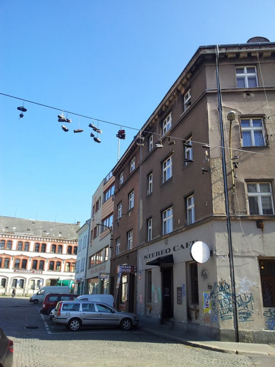 Na Papíráku připravují demolici vybydleného domu